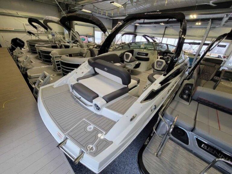 2022 Crownline 255 SS - Arch US-KIS88005H122 [photo 5]